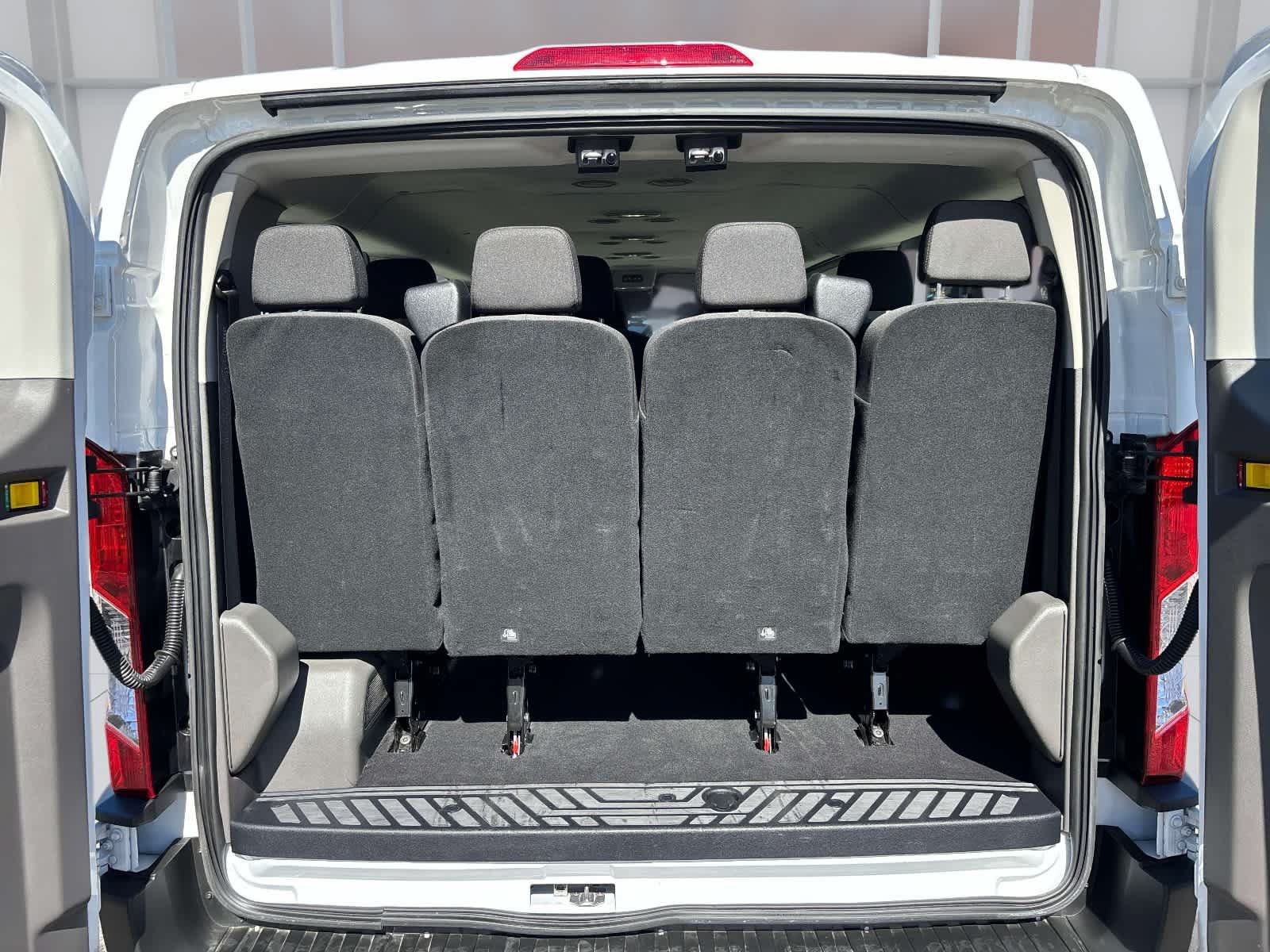 Used 2024 Ford Transit 350 XLT RWD image 17