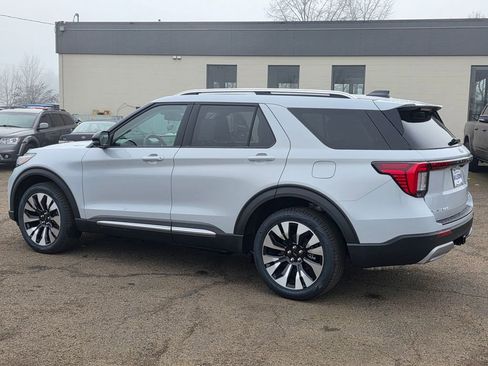 New 2026 Ford Explorer Platinum w/ LUX Leather Package AWD/4WD image 33