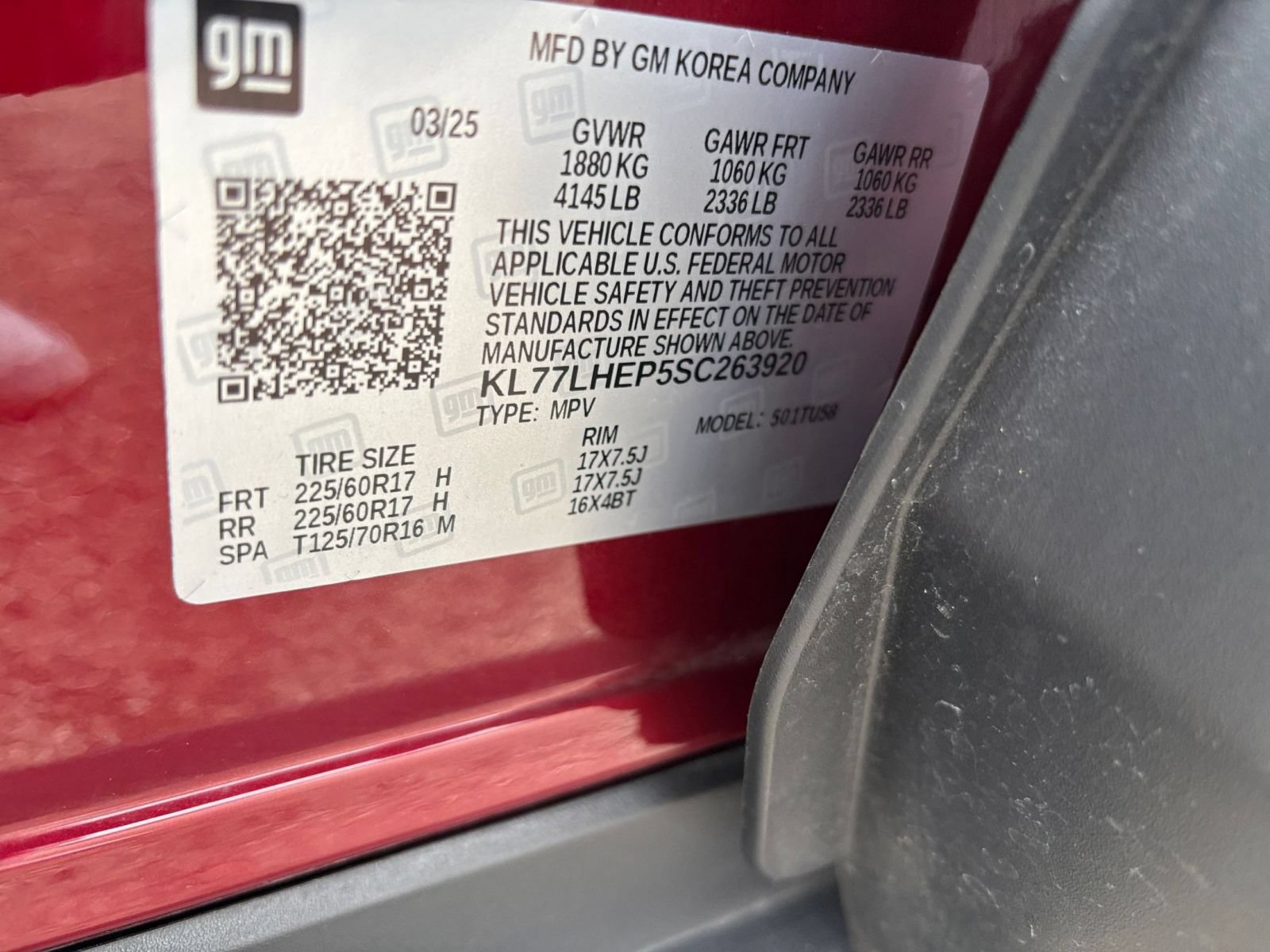 Used 2025 Chevrolet Trax LT w/ LT Convenience Package FWD image 26