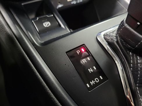 Used 2020 Subaru Legacy Base image 16