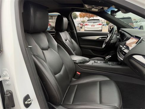 Certified 2020 Cadillac CT5 Luxury w/ Sun And Sound Package image 31