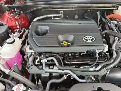 Used 2024 Toyota Crown AWD/4WD image 33