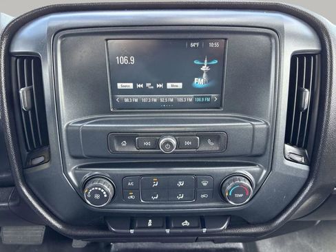 Used 2018 Chevrolet Silverado 1500 W/T RWD image 16