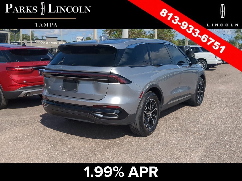 Certified 2024 Lincoln Nautilus Premier AWD/4WD image 4