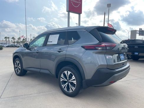 Certified 2023 Nissan Rogue SV w/ SV Premium Package AWD/4WD image 3