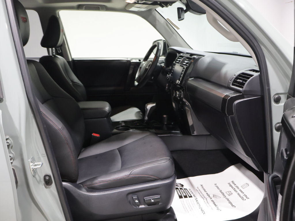 Used 2023 Toyota 4Runner TRD Off-Road Premium w/ Moonroof Package AWD/4WD image 23