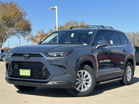 New 2026 Toyota Grand Highlander XLE image 1
