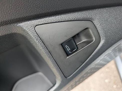 Certified 2025 Volkswagen Jetta Sport FWD image 27