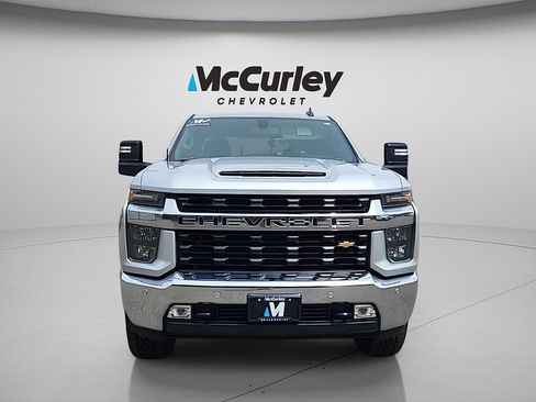Used 2020 Chevrolet Silverado 2500 LT w/ All Star Edition AWD/4WD image 2