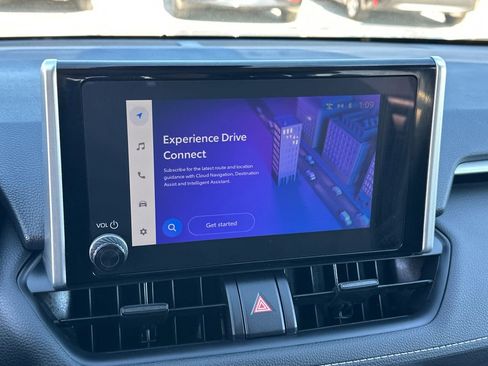 Certified 2025 Toyota RAV4 LE image 23