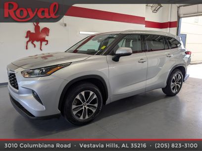 Used 2021 Toyota Highlander XLE