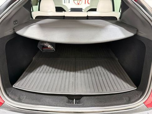 Used 2026 Tesla Model Y AWD image 17