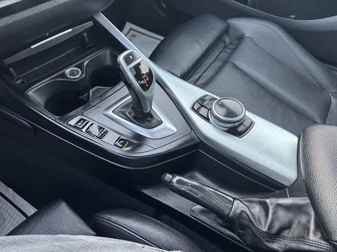 Used 2015 BMW M235i xDrive Coupe image 31