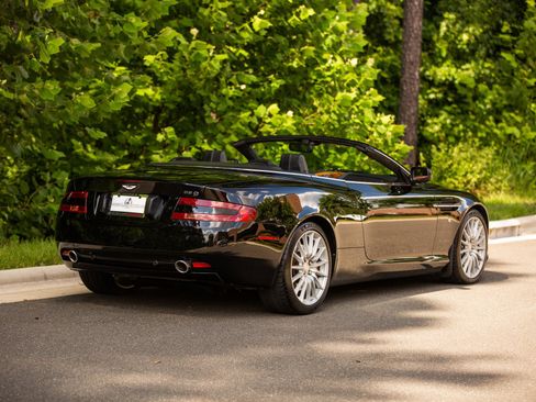 Used 2007 Aston Martin DB9 Volante RWD image 60