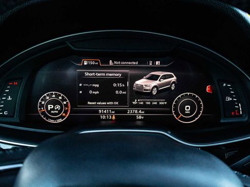 Used 2017 Audi Q7 3.0T Premium Plus image 46