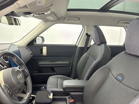 Used 2025 MINI Cooper Countryman S image 24