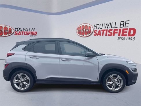 Used 2023 Hyundai Kona SEL image 5