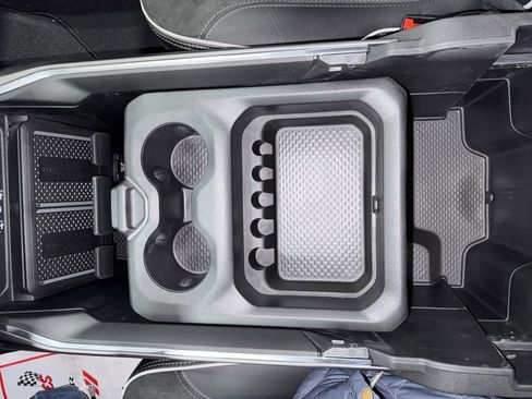 New 2025 RAM 2500 Laramie AWD/4WD image 36