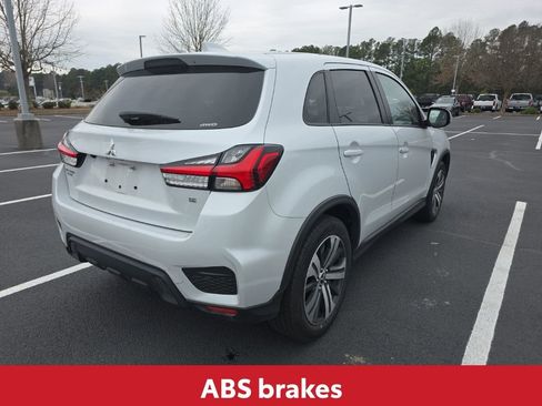 Used 2024 Mitsubishi Outlander Sport SE image 10