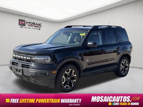 Used 2021 Ford Bronco Sport Outer Banks w/ Outer Banks Package AWD/4WD image 3
