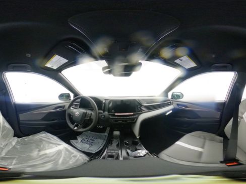 New 2026 Toyota Camry SE FWD image 33