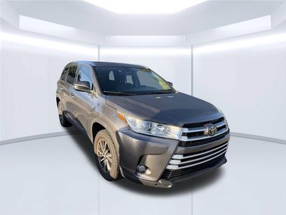 Used 2019 Toyota Highlander XLE