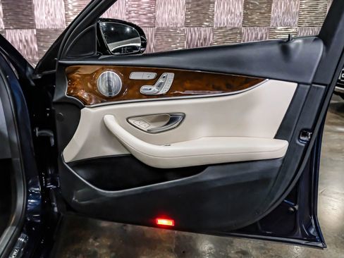 Used 2018 Mercedes-Benz E 300 image 47