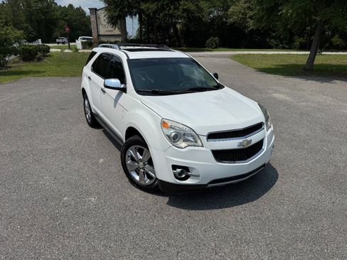 Used 2010 Chevrolet Equinox LTZ FWD image 38