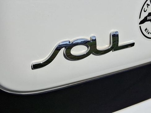 Used 2017 Kia Soul + w/ Designer's Package image 30