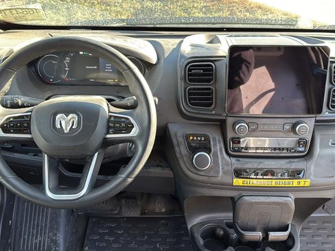 Used 2024 RAM ProMaster 3500 image 21