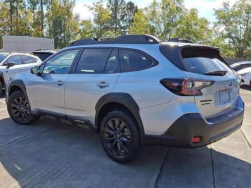New 2025 Subaru Outback Onyx Edition image 6