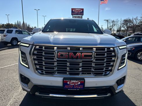 Used 2025 GMC Yukon Denali image 14