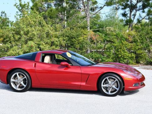 Used 2012 Chevrolet Corvette Coupe w/ 3LT Preferred Equipment Group RWD image 8