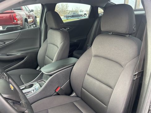 Used 2024 Chevrolet Malibu RS image 19