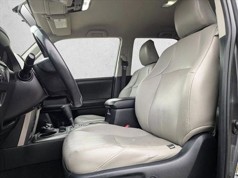 Used 2016 Toyota 4Runner SR5 image 10