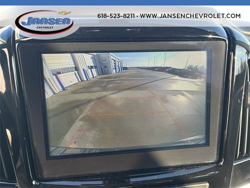 Used 2019 Chevrolet Traverse LT image 14