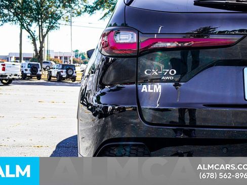 Used 2025 MAZDA CX-70 3.3 Turbo w/ Preferred Package image 15