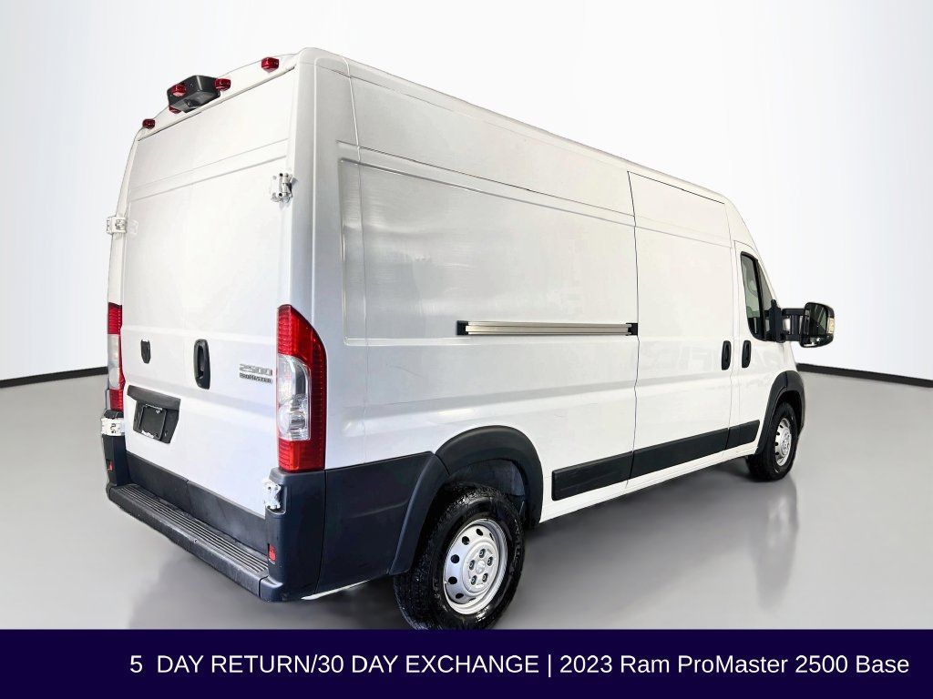 Used 2023 RAM ProMaster 2500 FWD image 8