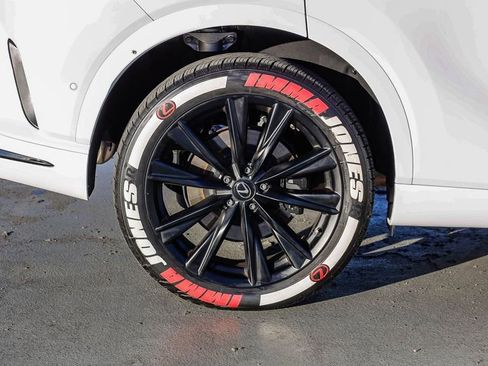 Used 2024 Lexus RX 500h F Sport image 12