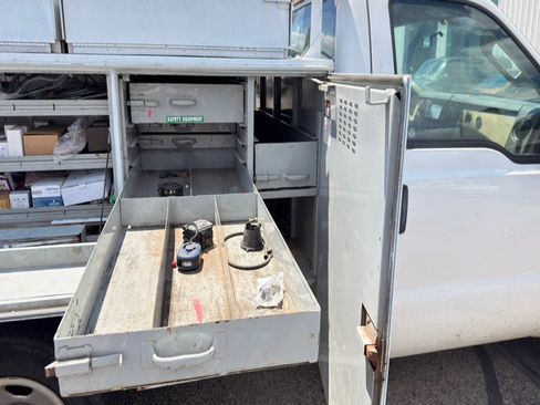 Used 2008 Ford F350 XL RWD image 17