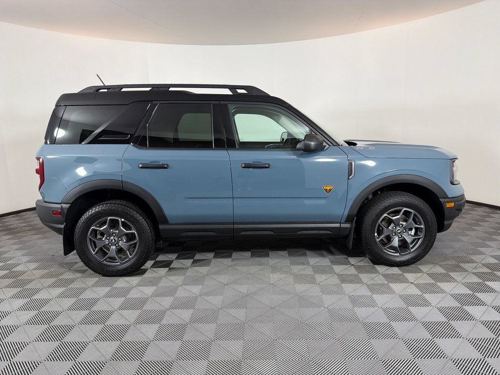 Used 2022 Ford Bronco Sport Badlands AWD/4WD image 2