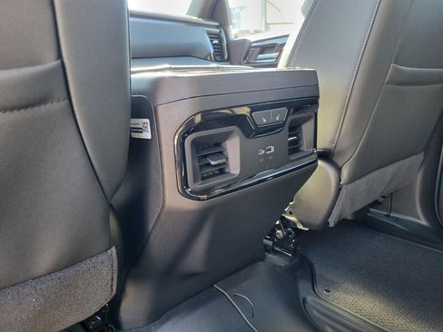 New 2026 GMC Sierra 2500 AT4 w/ AT4 Premium Plus Package image 28