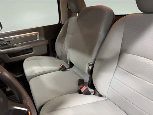 Used 2019 RAM 1500 Tradesman w/ Popular Equipment Group RWD image 13