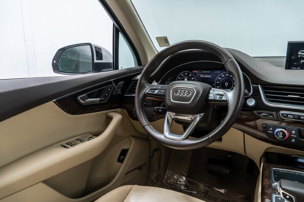 Used 2019 Audi Q7 3.0T Premium Plus w/ Premium Plus Package AWD/4WD image 30