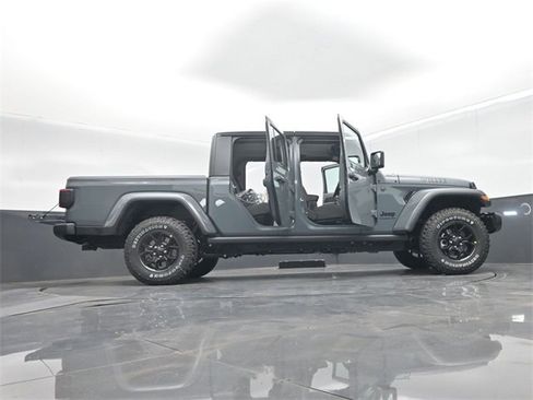 New 2026 Jeep Gladiator Willys image 72