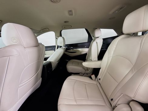 Used 2023 Buick Enclave Essence FWD image 28
