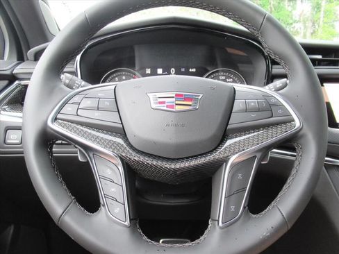 New 2026 Cadillac XT5 Sportv AWD/4WD image 21
