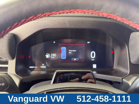 Used 2025 Ford Explorer ST-Line w/ ST-Line Street Pack AWD/4WD image 21