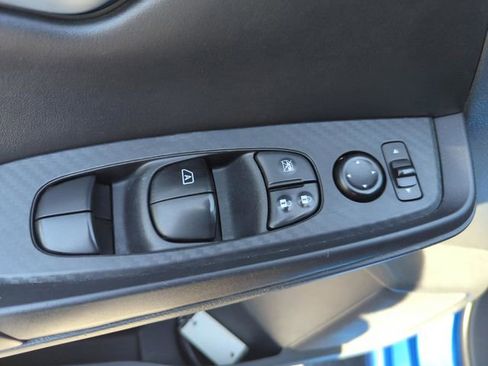 Certified 2021 Nissan Sentra SV FWD image 26