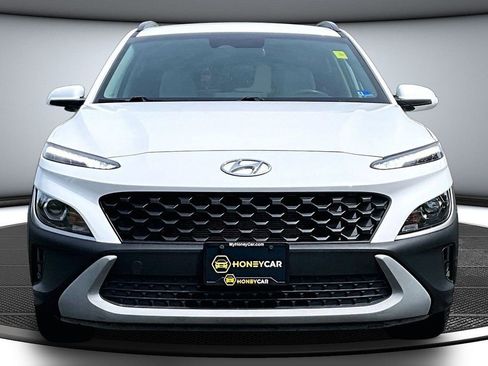 Used 2023 Hyundai Kona SEL AWD/4WD image 2